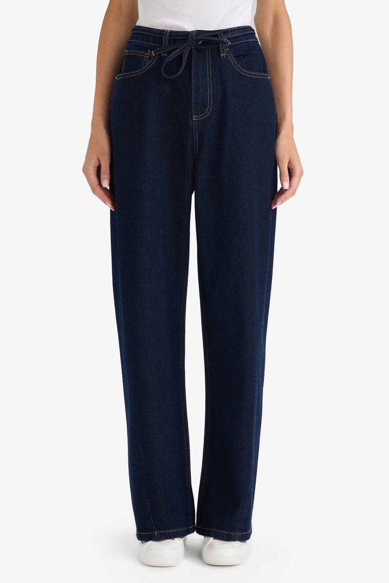 ديفاكتو بنطلون جينز وايد ليج برجل عادية وخصر عالي - Image 3